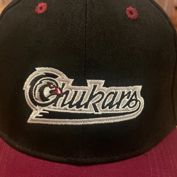 Men's Idaho Falls Chukars Black/Maroon Hook and Loop Baseball Hat Cap - Picture 3 of 10